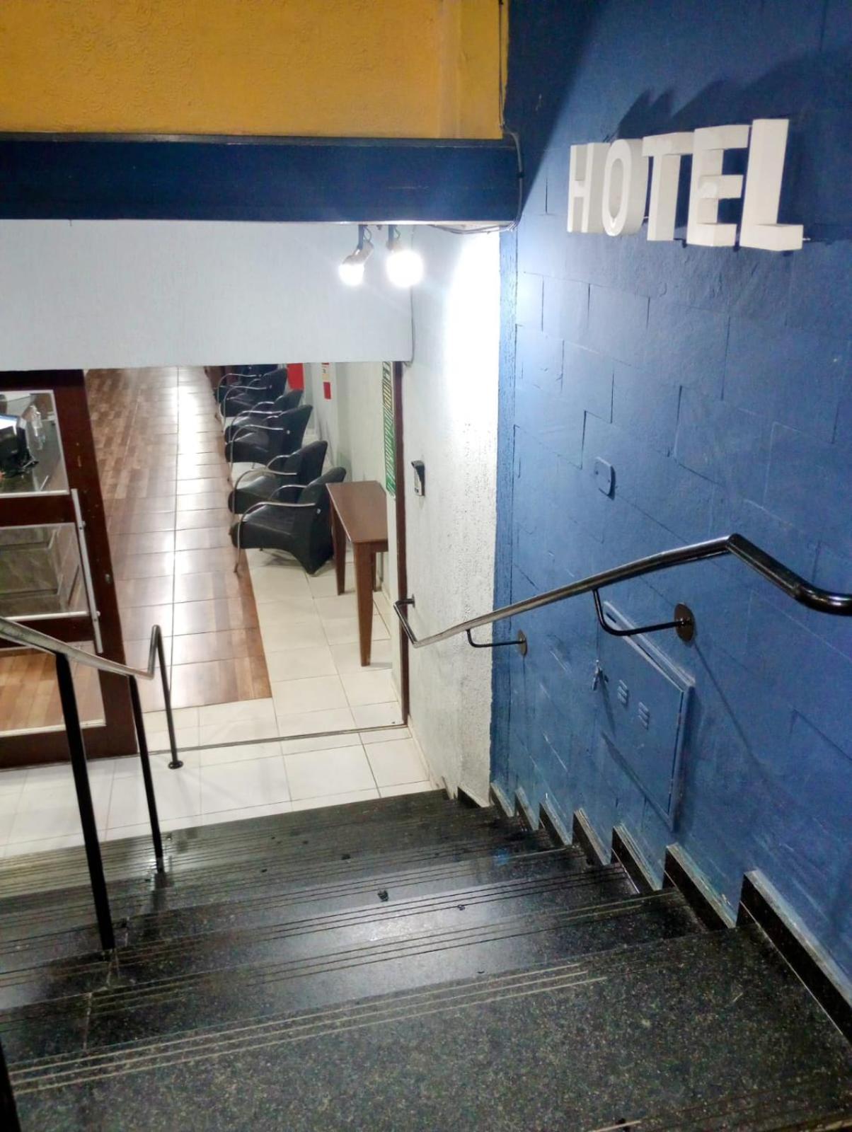 Calabreza Hotel E Restaurante 트레스 코라송이스 외부 사진