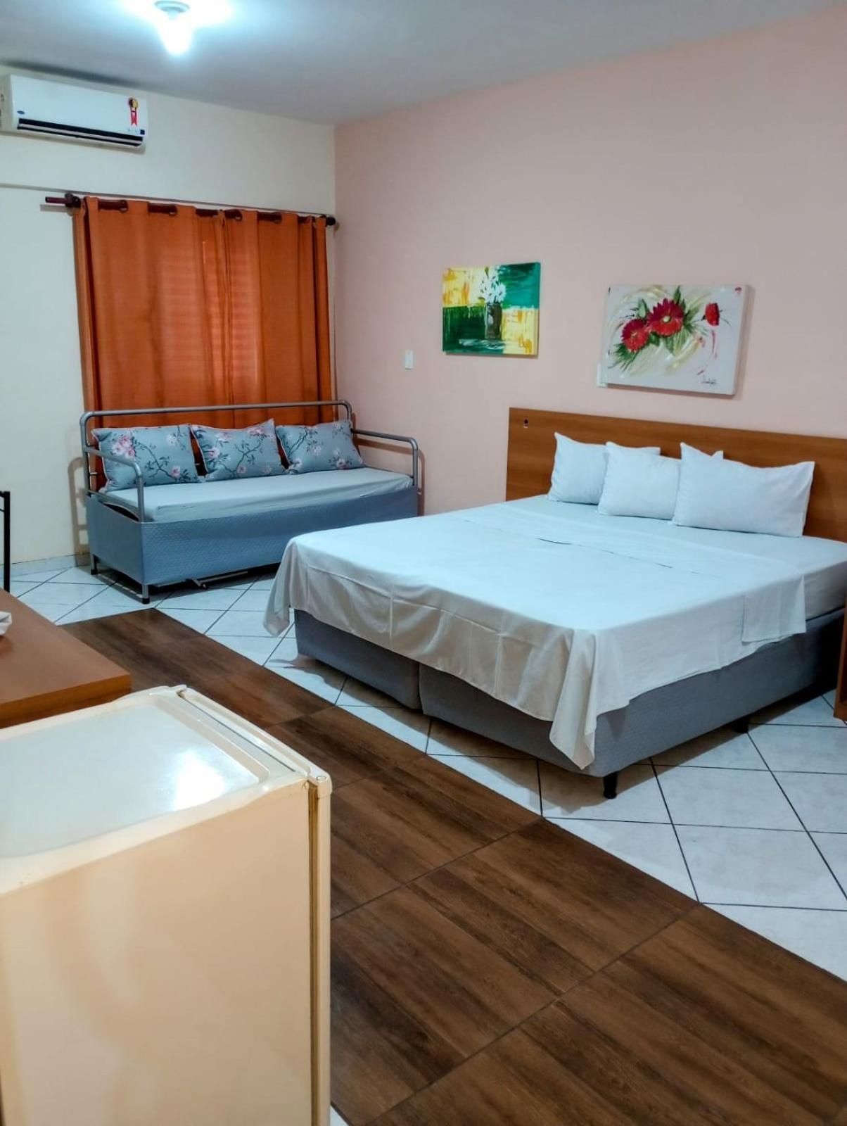 Calabreza Hotel E Restaurante 트레스 코라송이스 외부 사진
